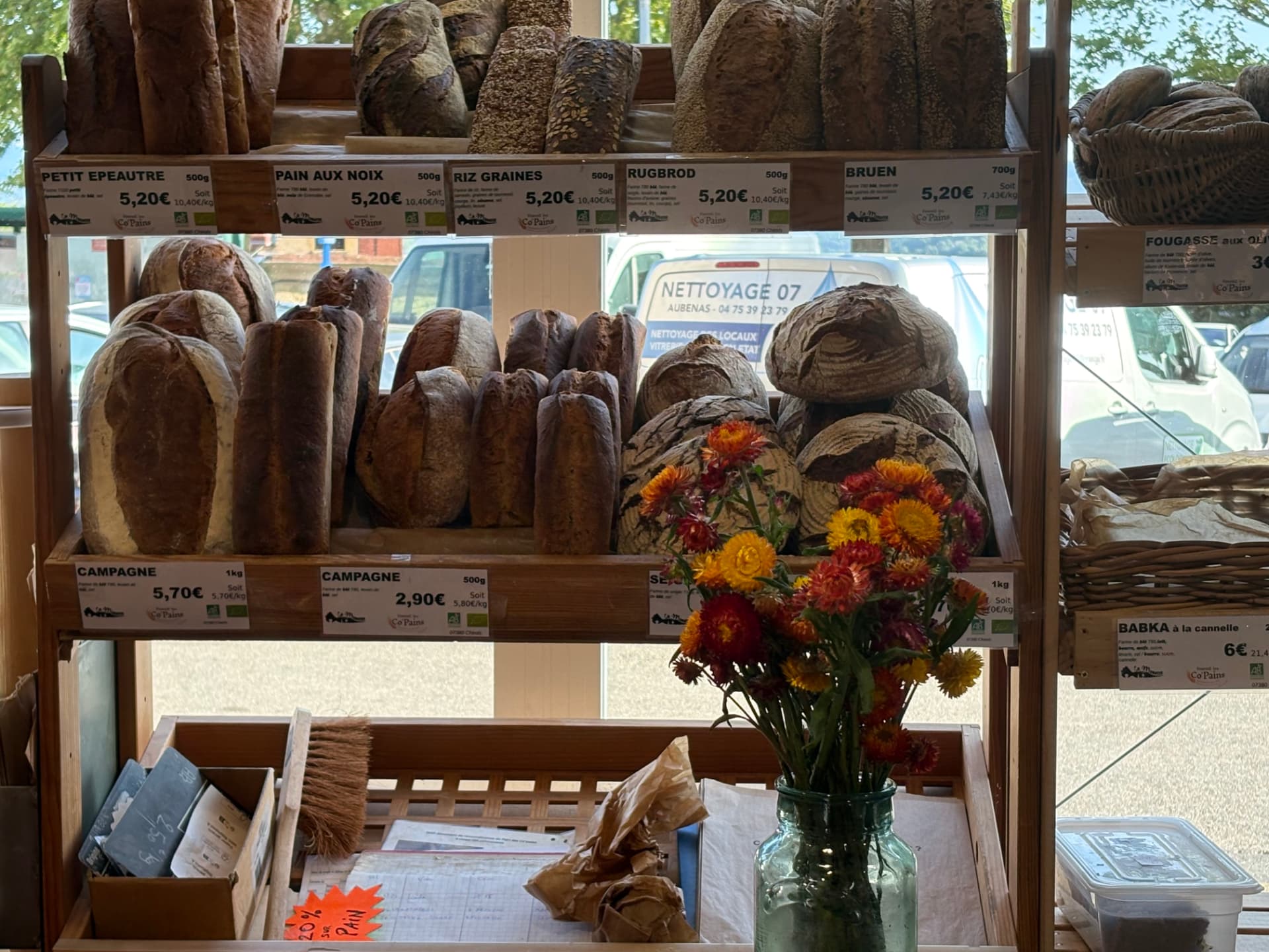 Pains artisanaux proposés à La Musette à Aubenas